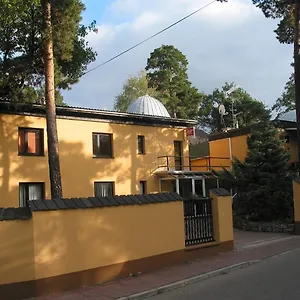Nocleg ze śniadaniem Ufo, Warszawa
